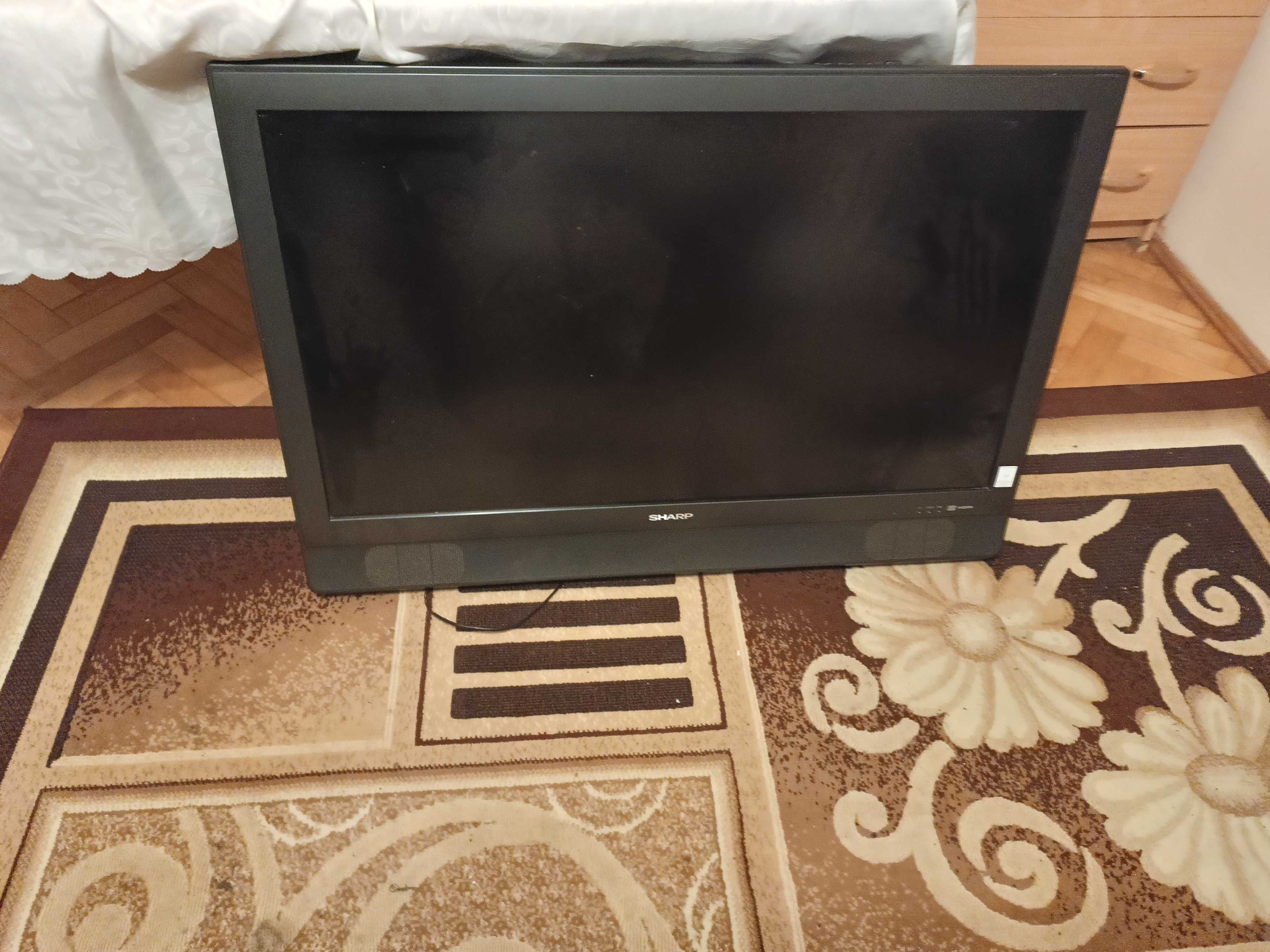 Telewizor Sharp 42 całe + pilot
