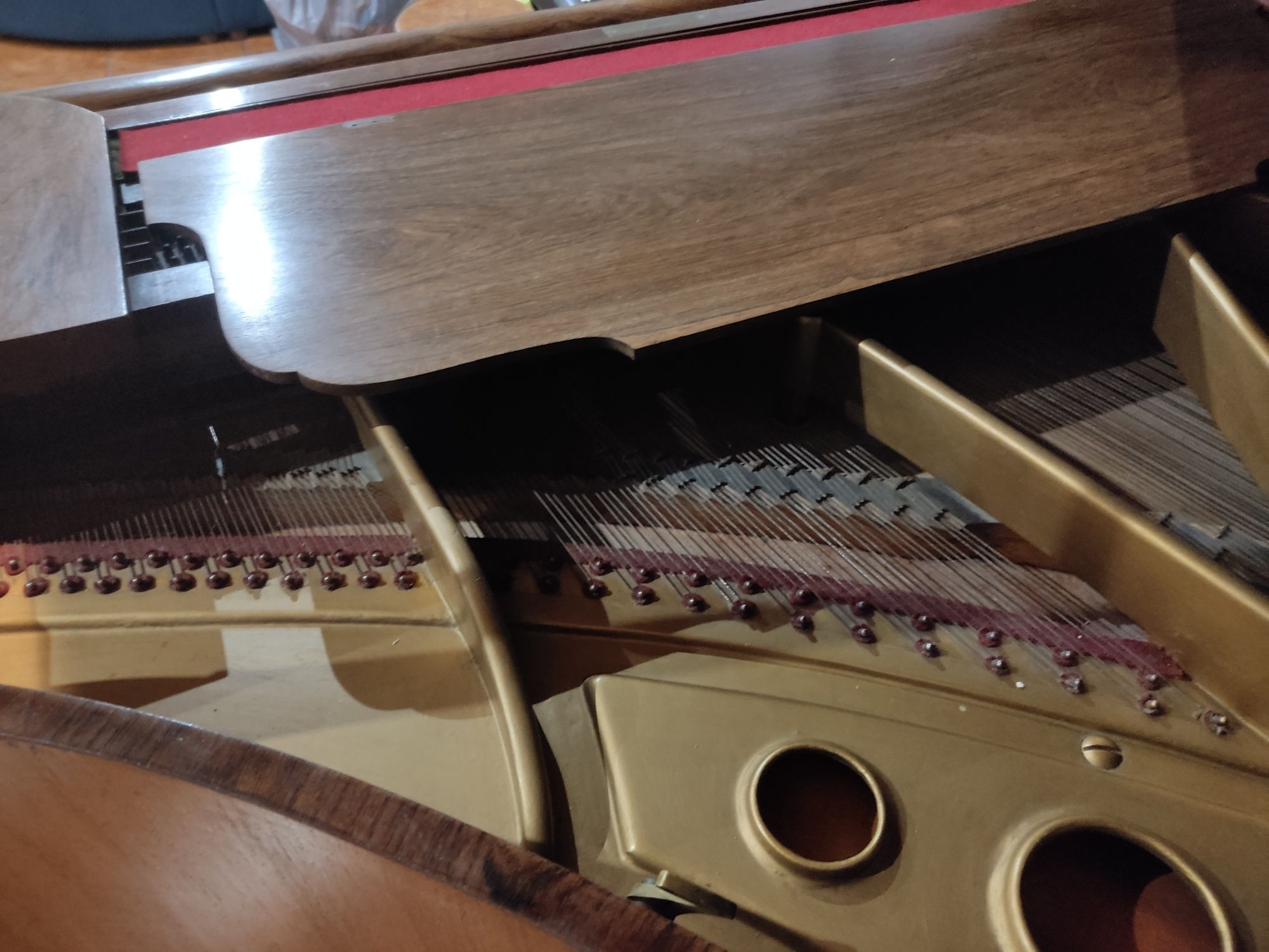 Piano em muito bom estado