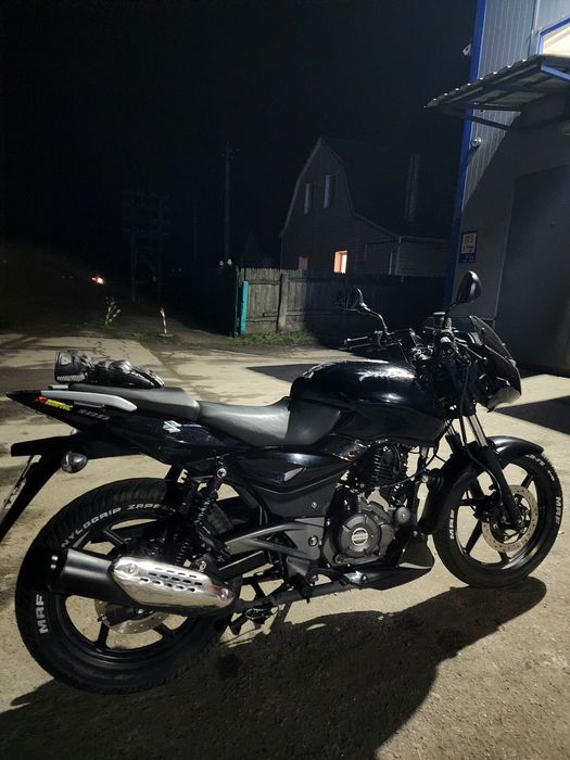 Bajaj pulsar 180