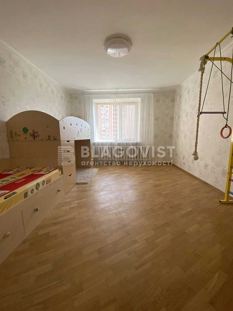 Продаж квартири (85,8м) вул. Голего Миколи, 5  М.Шулявка Солом`янський