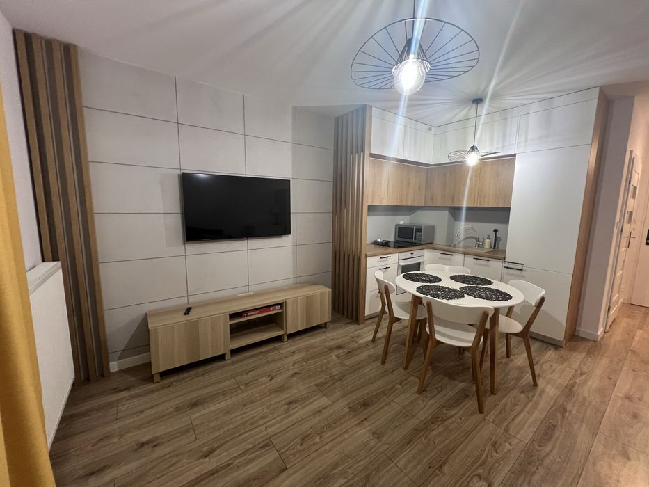 Straszyn-kawalerka z ogródkiem i komórką lokatorską