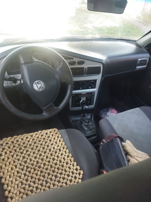 Продам нексію находу