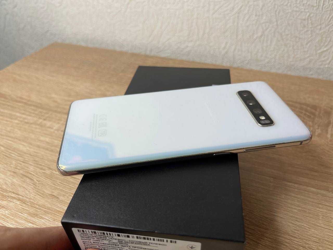 Samsung Galaxy S10+ plus Exynos 8 GB 128gb офіційний