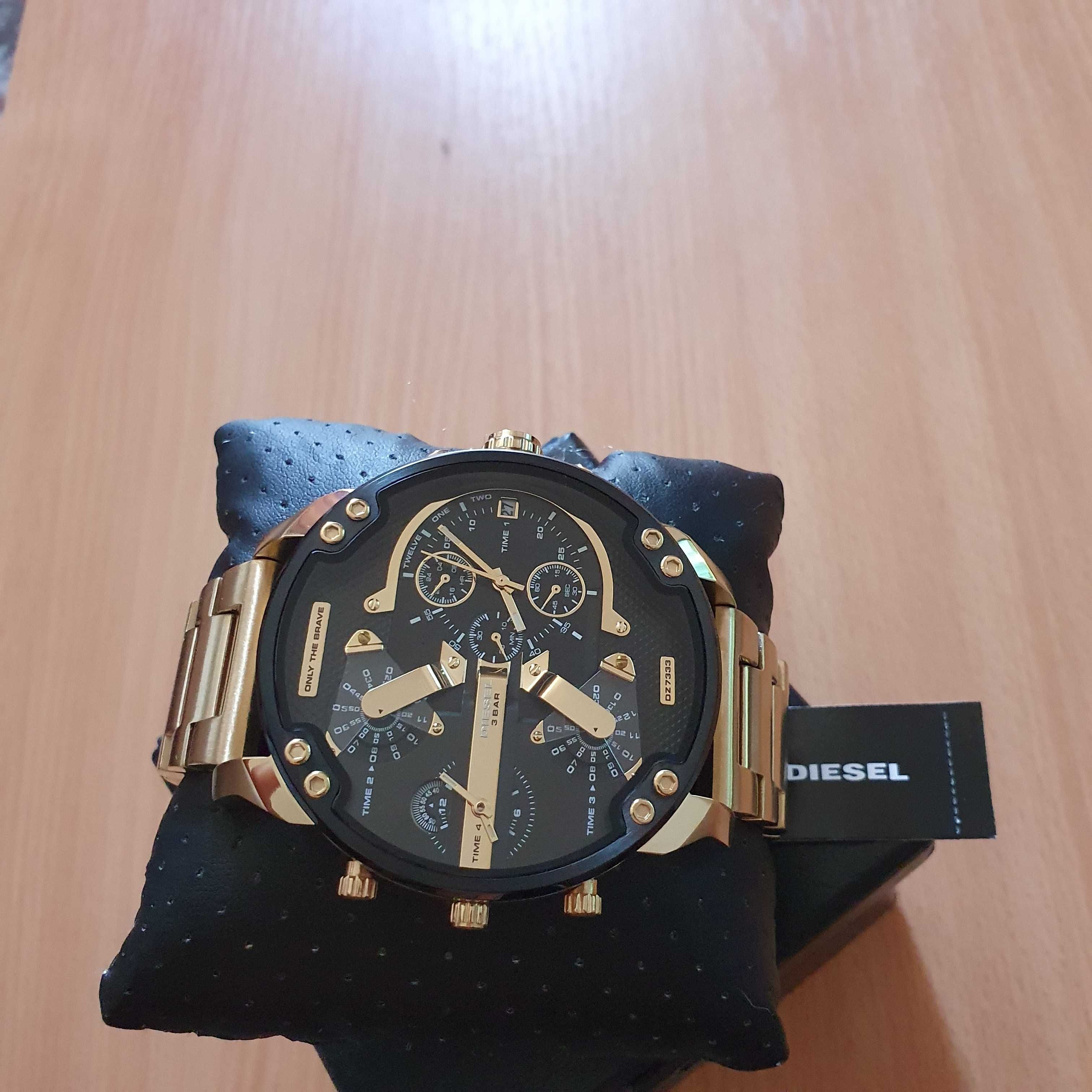 Relogio diesel  dourado original na caixa