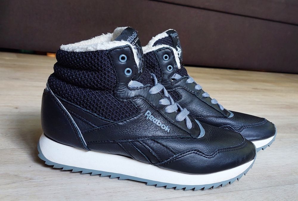 Кожаные змние ботинки/кроссовки/хайтопы Reebok.