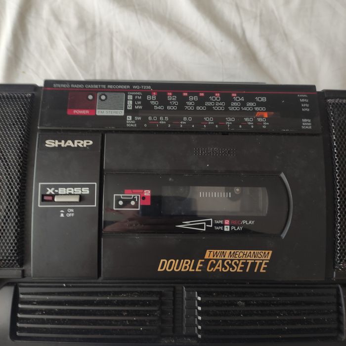 Ретро магнитофон SHARP