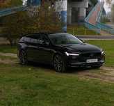 Volvo V90 Momentum