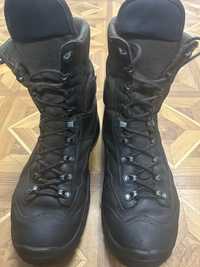 Buty militarne rozmiar 43.