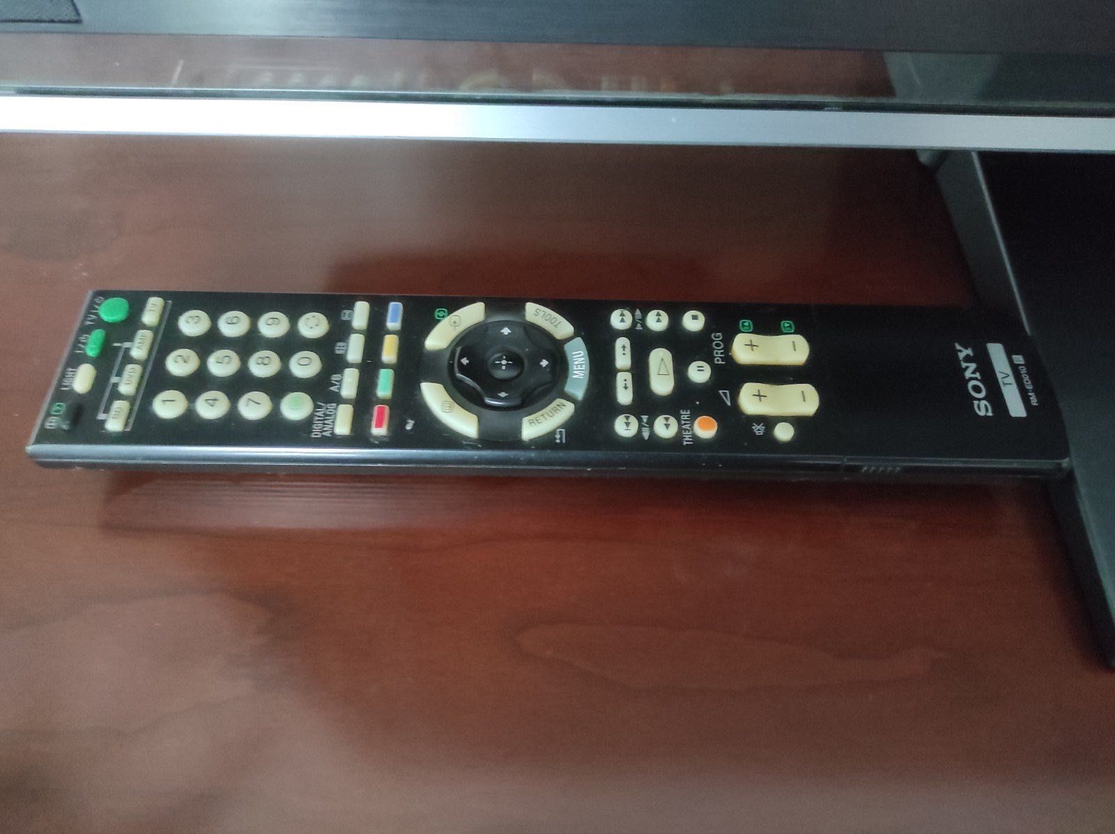 Телевізор Sony KDL-40X3500