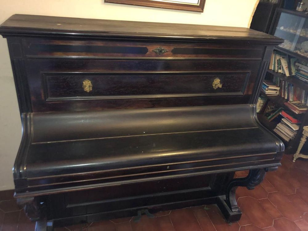 Piano Antigo Boisselot