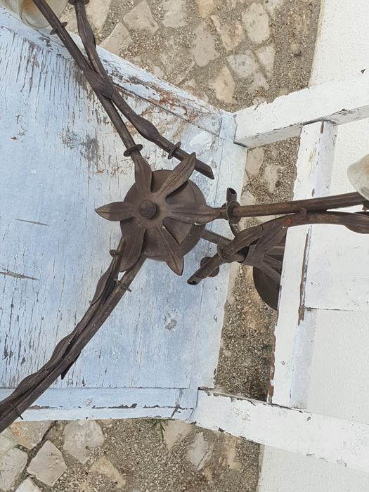 Conjunto 2 candeeiros de quarto-sala com 3 e 5 petalas de vidro