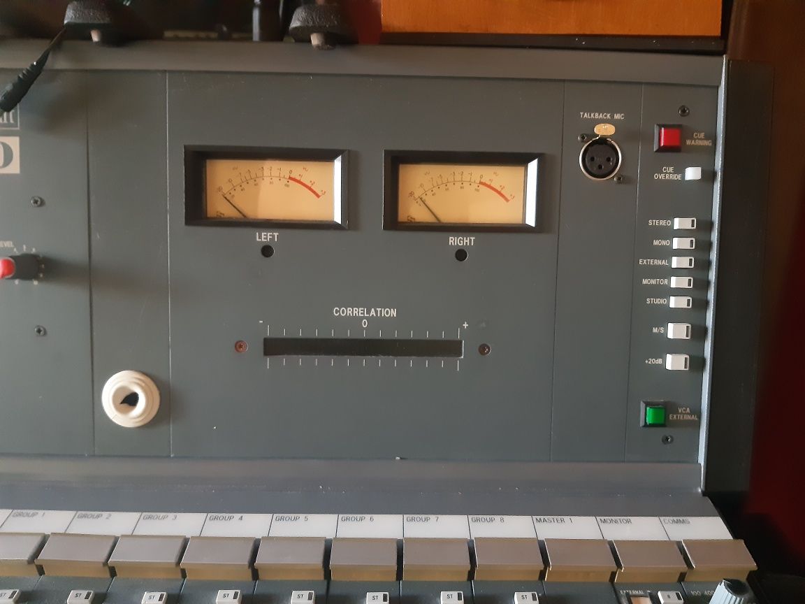 Soundcraft B400 mesa de estúdio