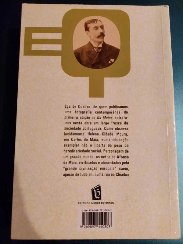 Livro "Os Maias" de Eça de Queiroz