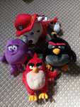 Peluches variados, como novos