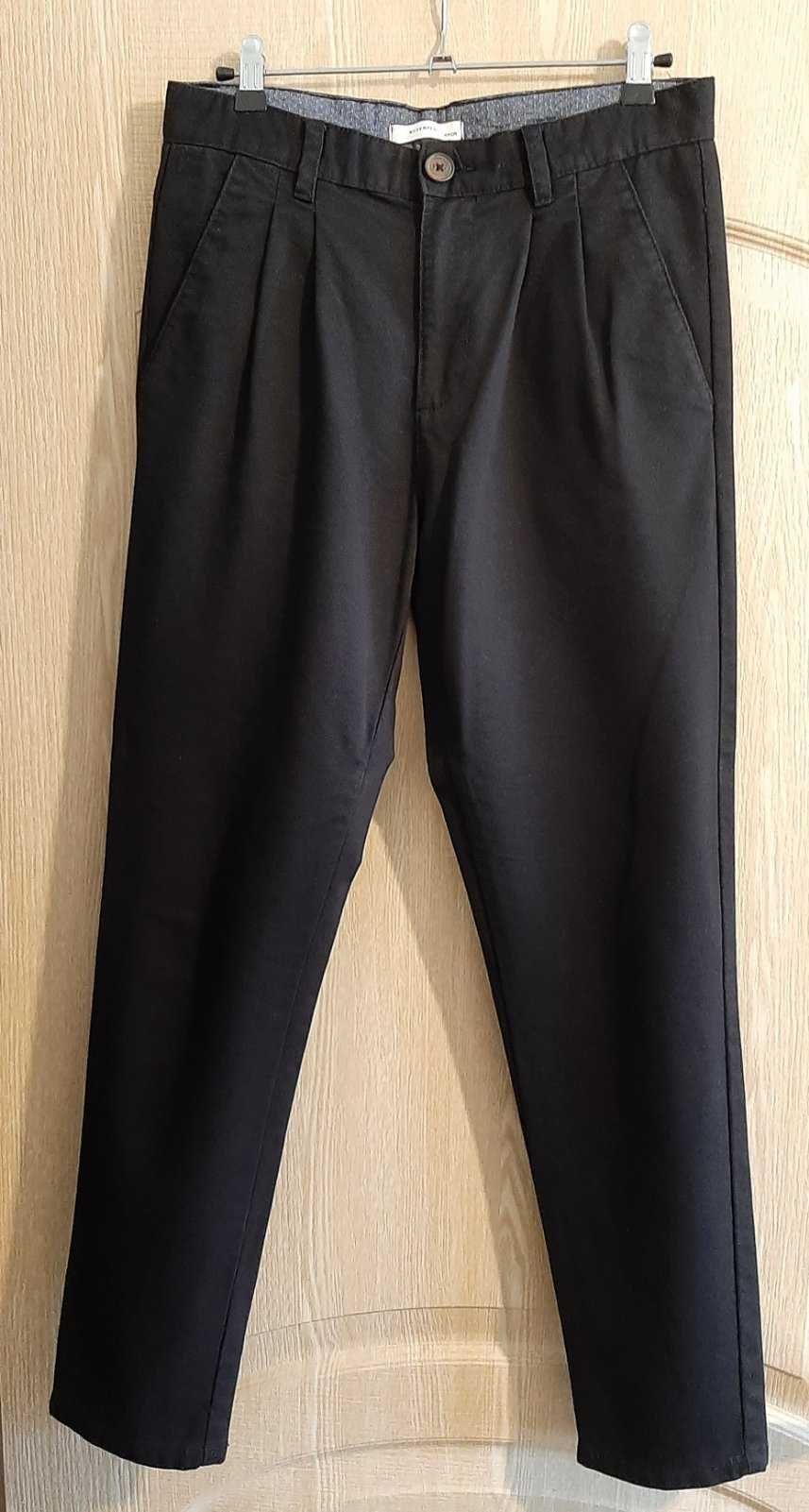 Брюки Reserved chino 164 см