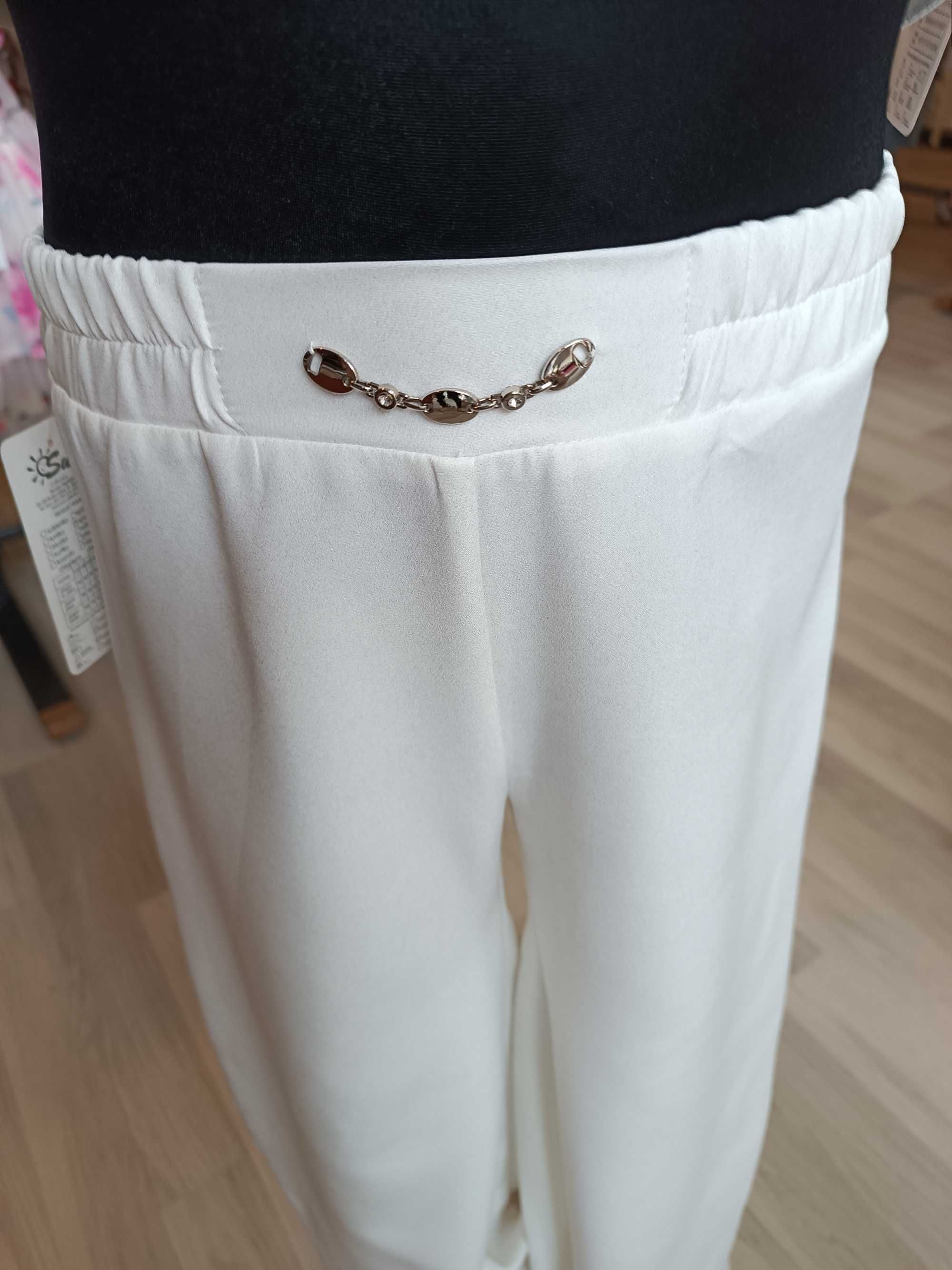 Komplet bluzeczka i spodnie r 152