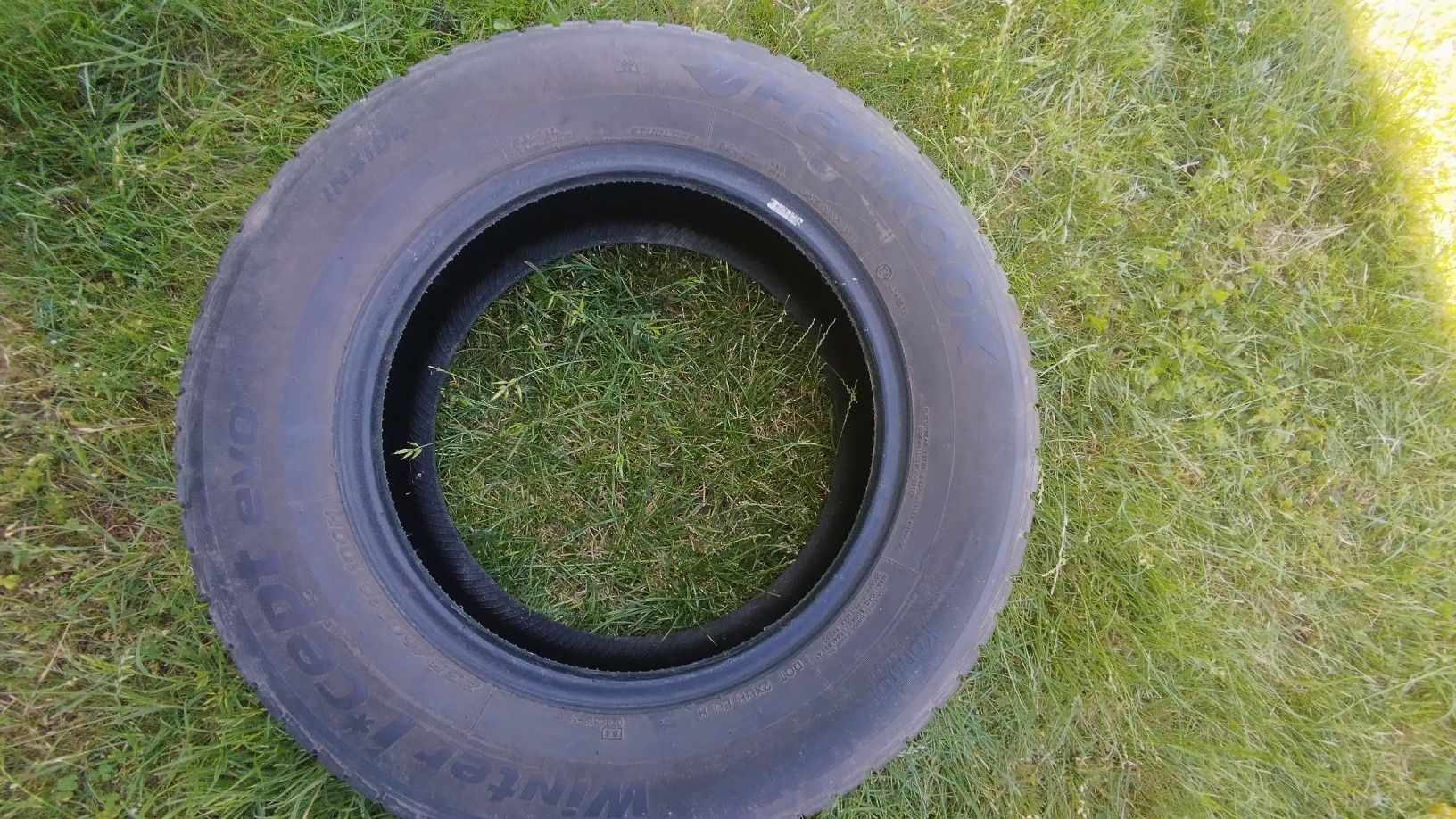 Opony hankoook zimowe 235/60R16