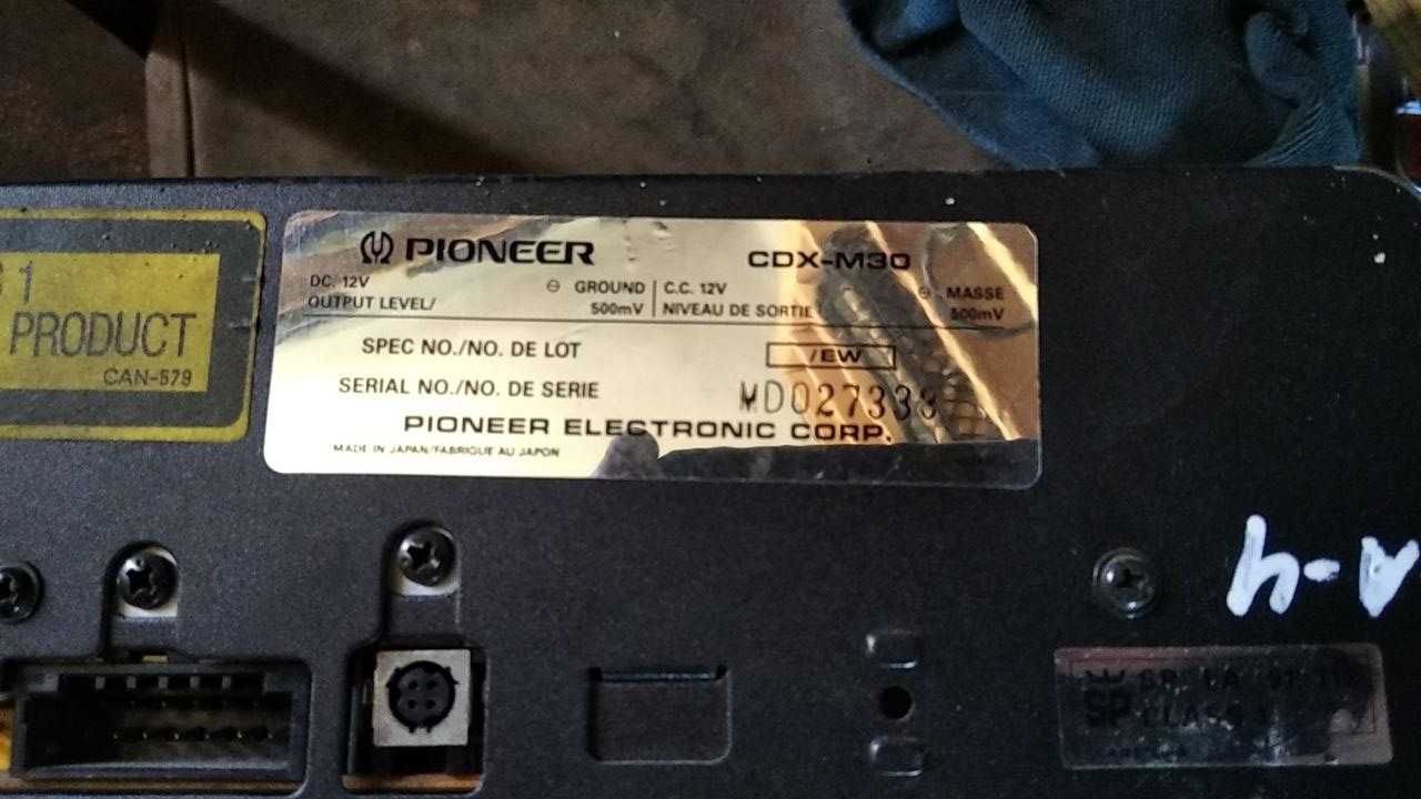 Магнітола проигрыватель CD чейнджер Pioneer CDX-M30 Авторозборка