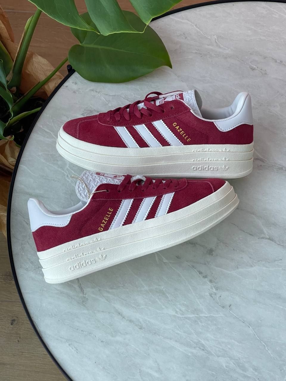 Жіночі кросівки Adidas Gazelle Bold Bordo