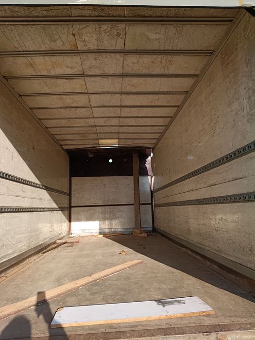 Kontener izoterma magazyn 6m transport