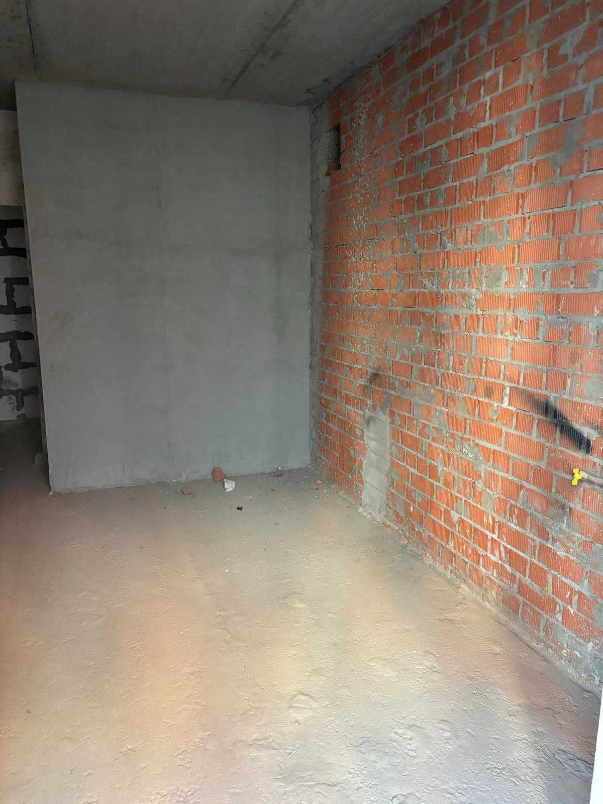 Продам 2к кв на Браме .новострой