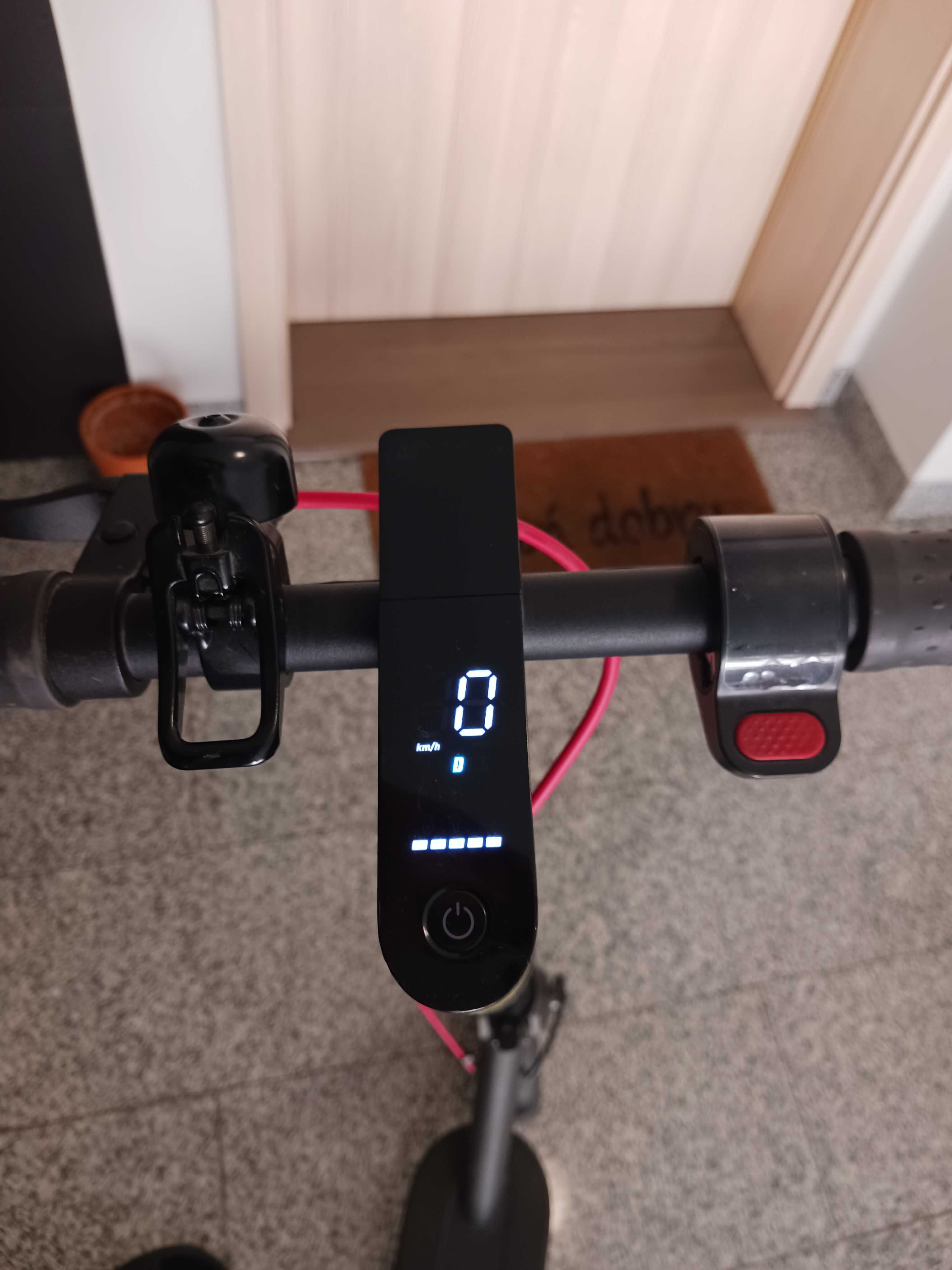 Hulajnoga elektryczna Xiaomi Mi Electric Scooter Pro2 2022 - 600W - 45