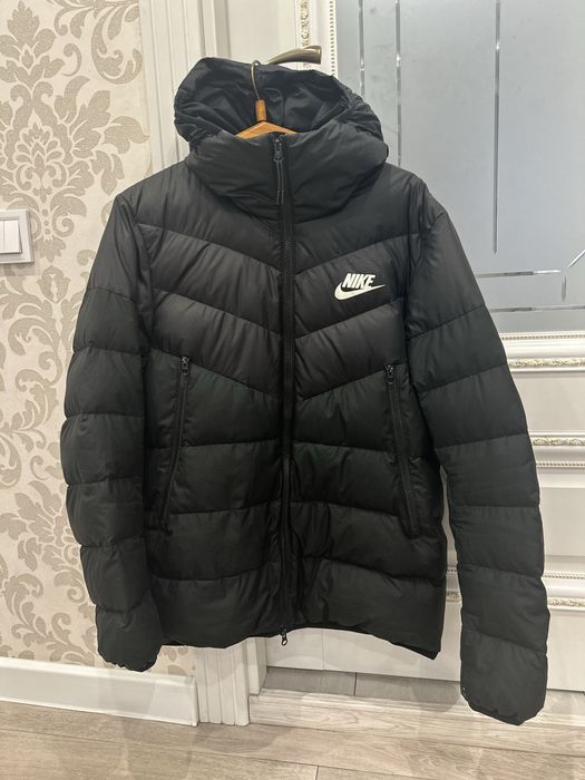 Пуховик Nike оригинал