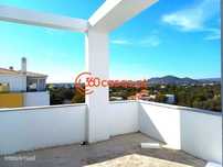 Vende-se Apartamento T2 com garagem em Almancil