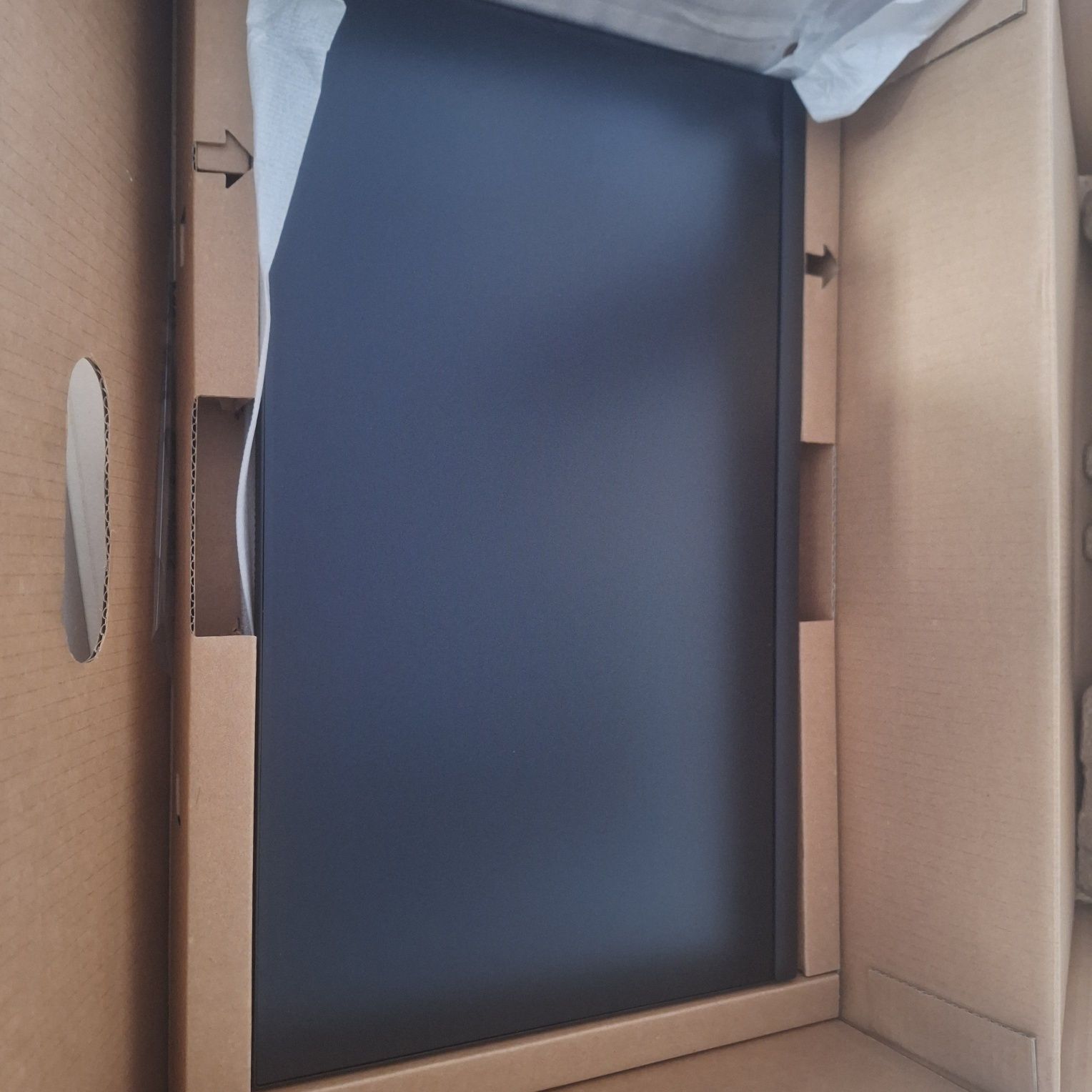 Sprzedam monitor Dell P2222H nowy