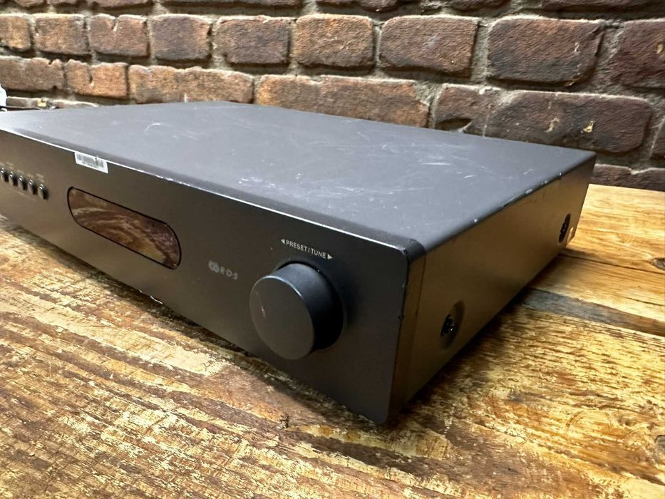 Tuner radiowy NAD C 422 RDS