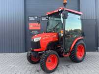 Kubota B2231  Kubota B2231 DR z kabiną, 4x4, manualna skrzynia,