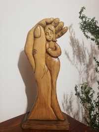 Rzeźba ozdobna, wykonana ręcznie, drewniana.