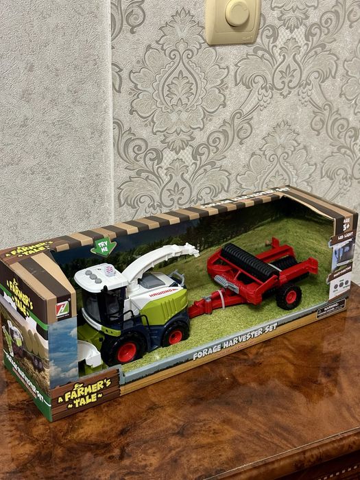 Комбайн з причепом інерційний . Комбайн