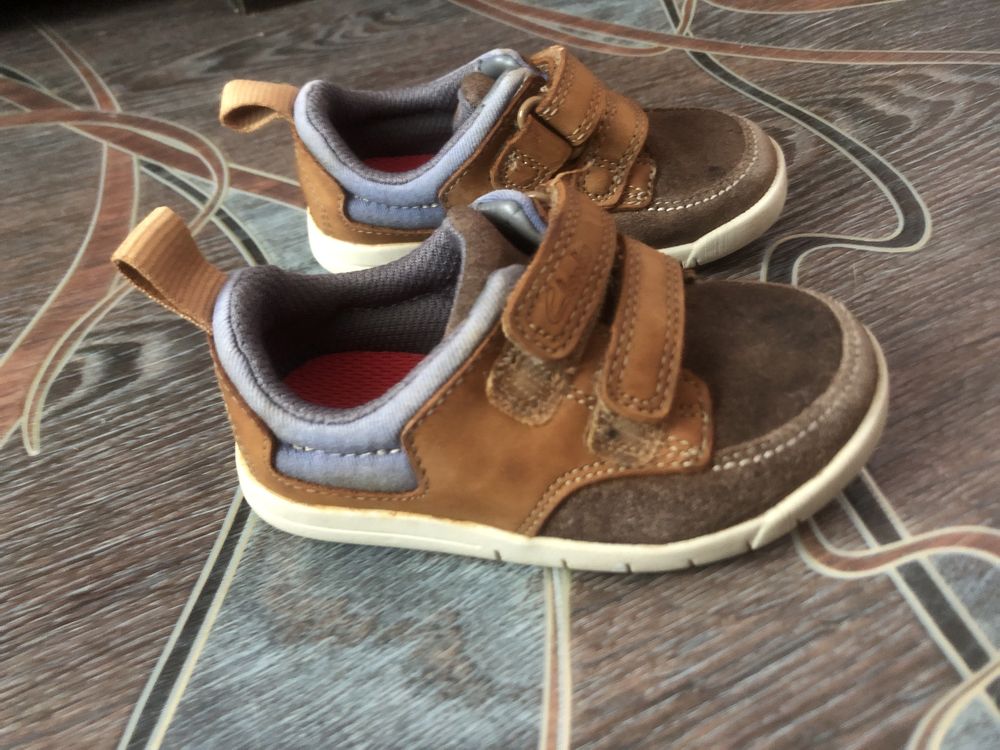 Кросівки Clarks дитячі