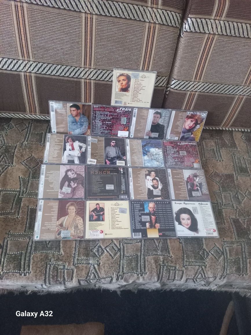 Продам лицензионые С.D.диски.Цена 100 гривень/С.D.