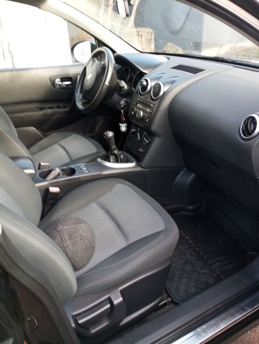 Продам Nissan Quasquai 2008 г.  1.6
