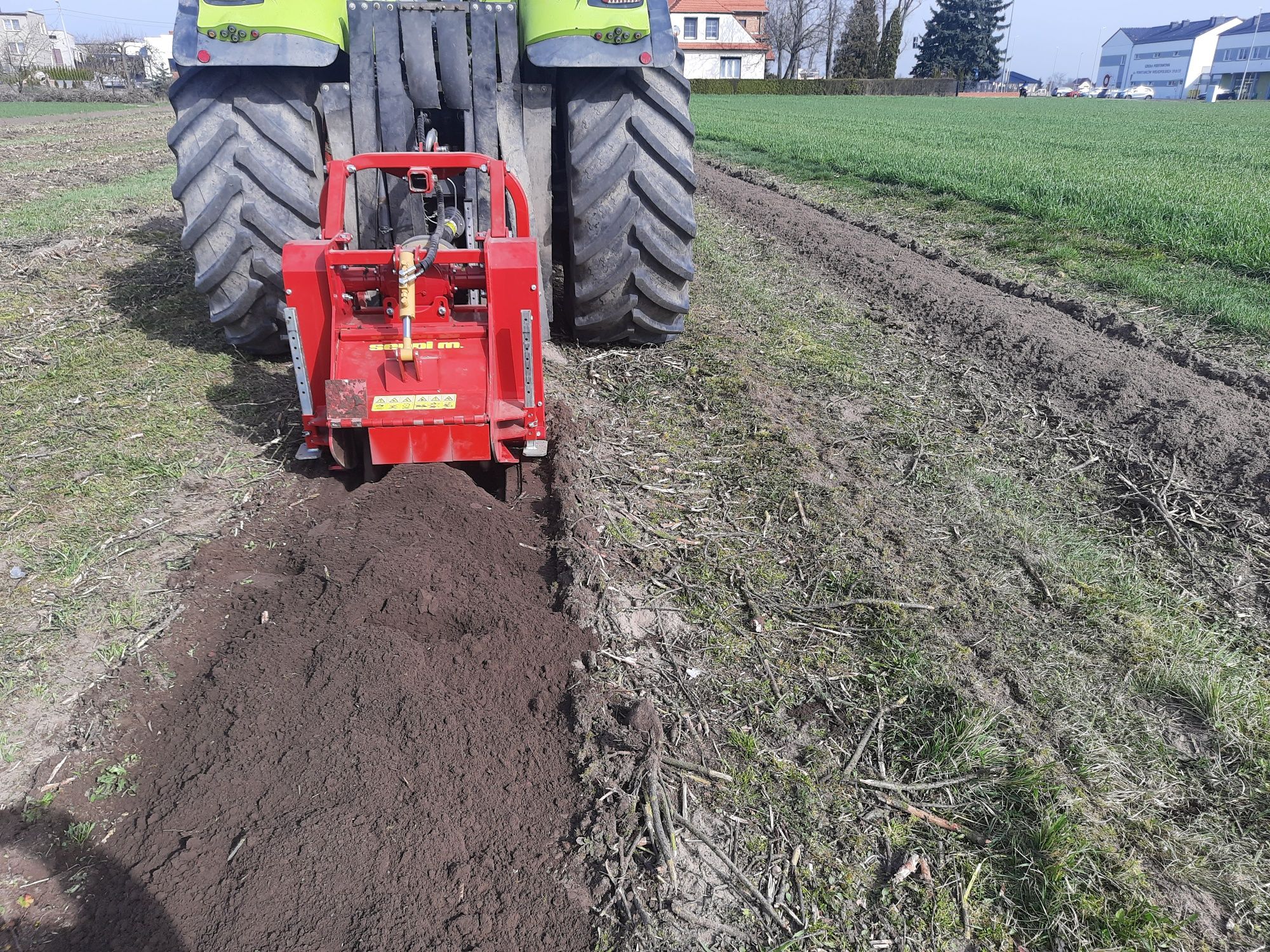 Frez pasowy Seppi, mulczer leśny, frezowanie pni