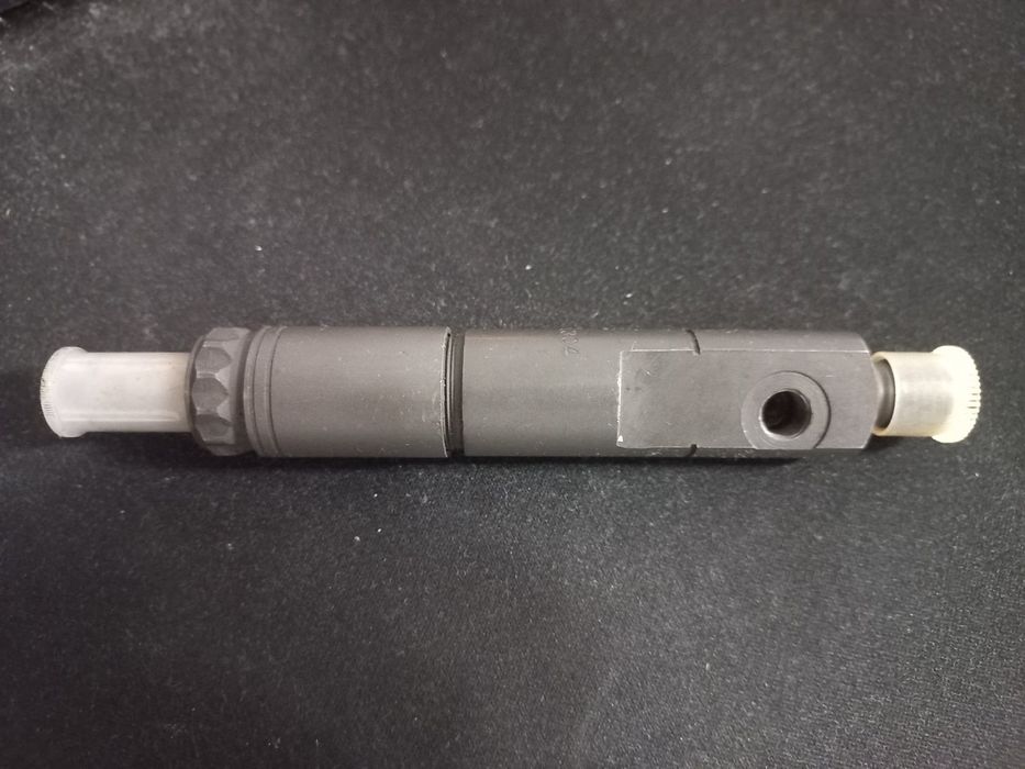 Форсунка паливна   17/106200 2645A025 на JCB 3CX, 4CX