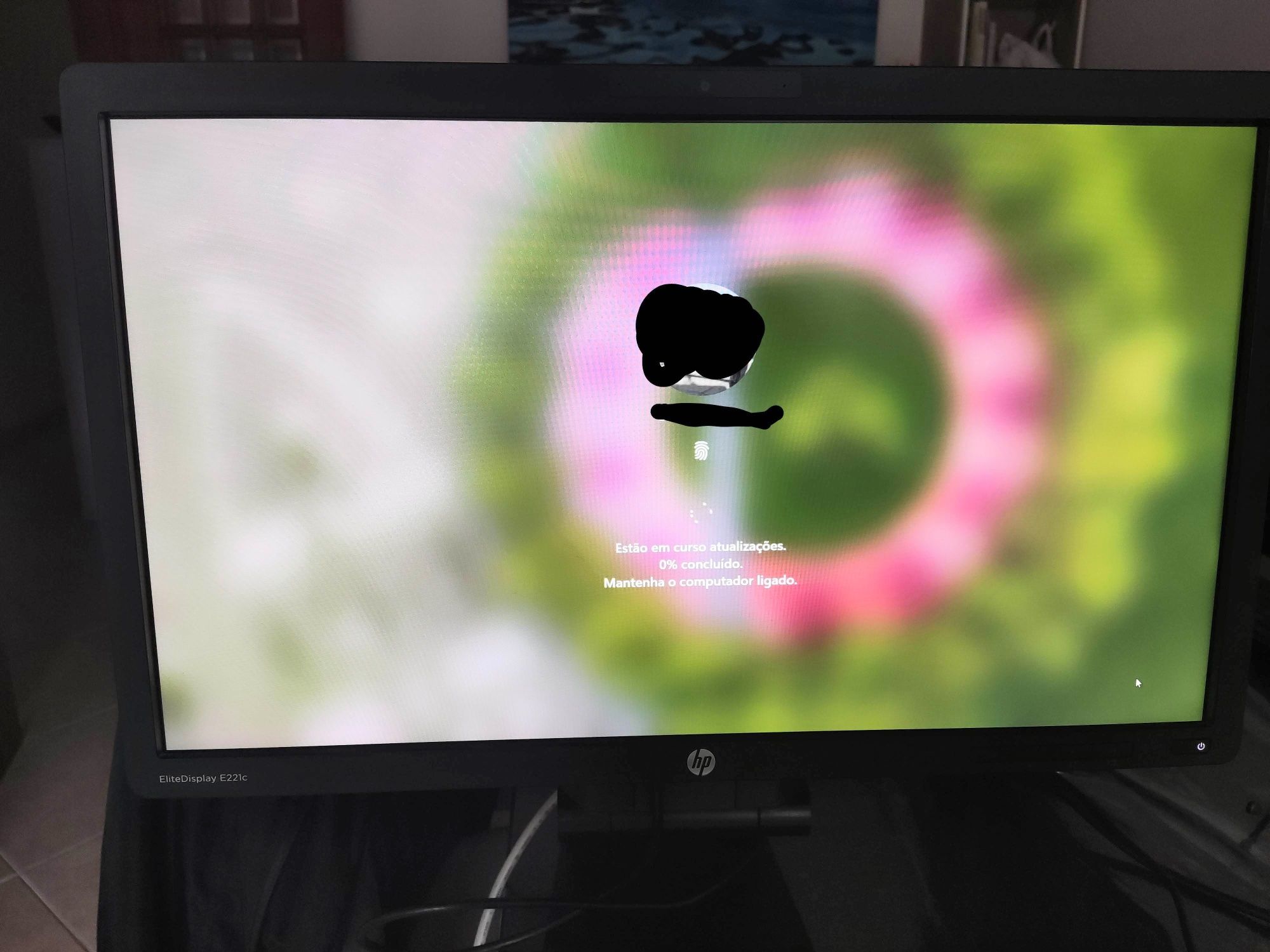 Monitor HP EliteDisplay E221c 21,5 polegadas