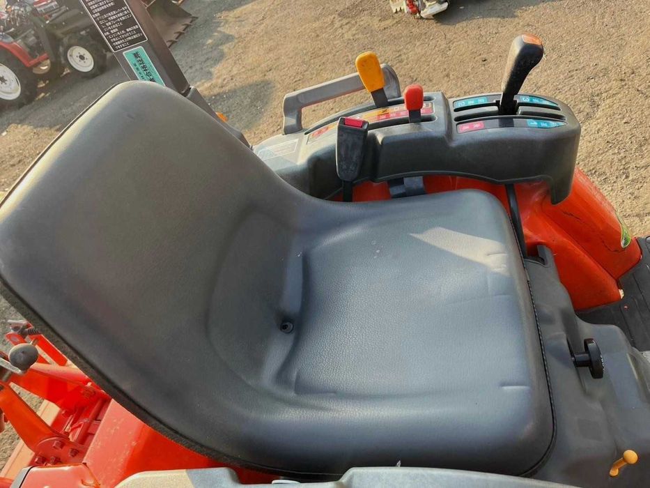 Traktor Kubota GB175