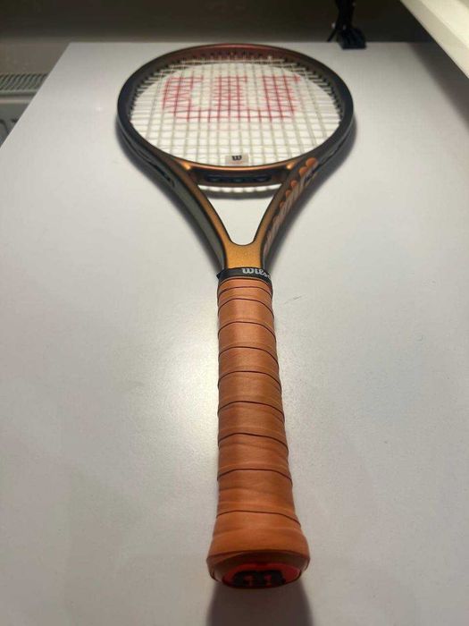 Тенісна ракетка Wilson Pro Staff Team V14.0