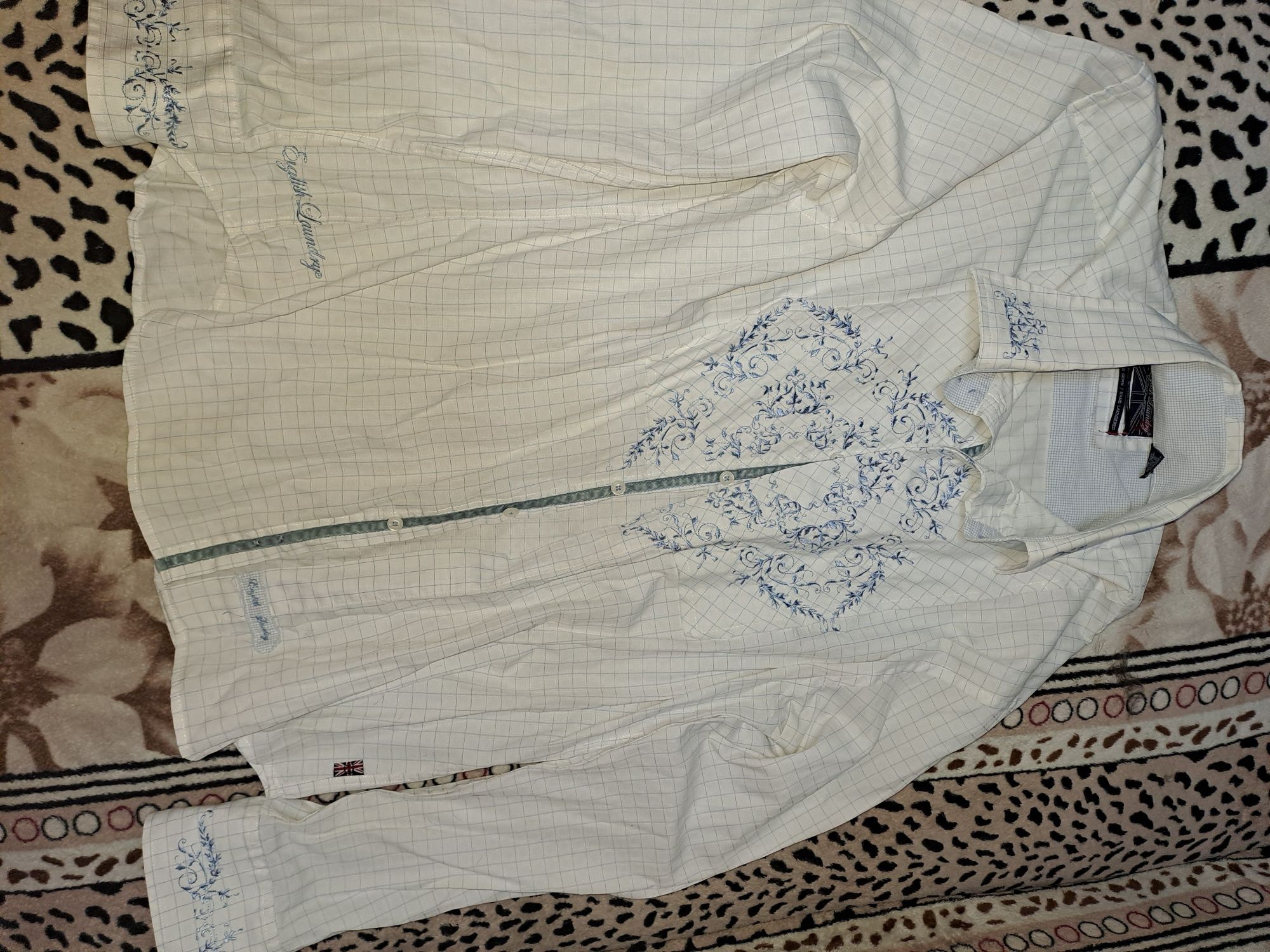 Продам сорочку з вишиванкой "English Laundry"