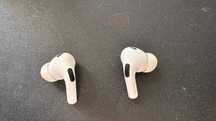 Apple AirPods Pro 2