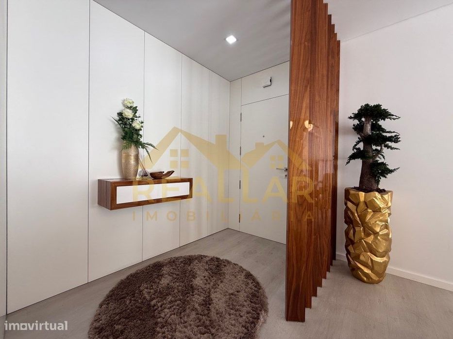 Apartamento T2 de Luxo para Arrendamento - Avenida Vasco da Gama, P...