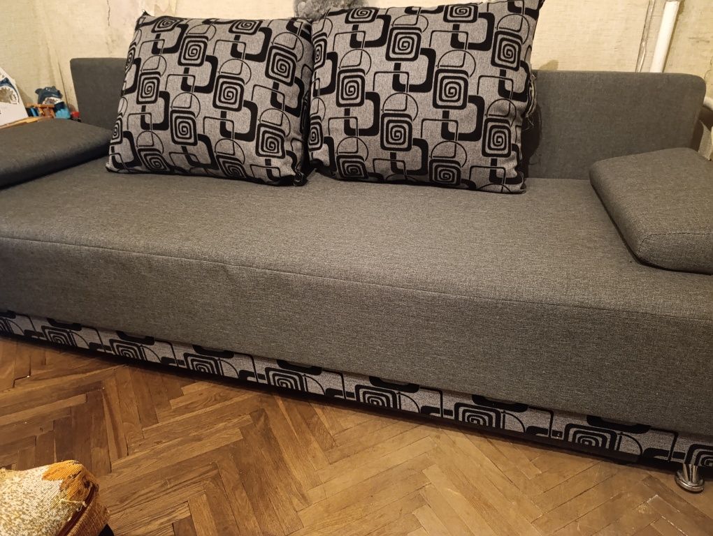 Продам диван, модель "Консул" , спальне 140*200