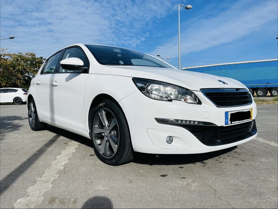PEUGEOT 308 1.6 HDI 120cv automatico