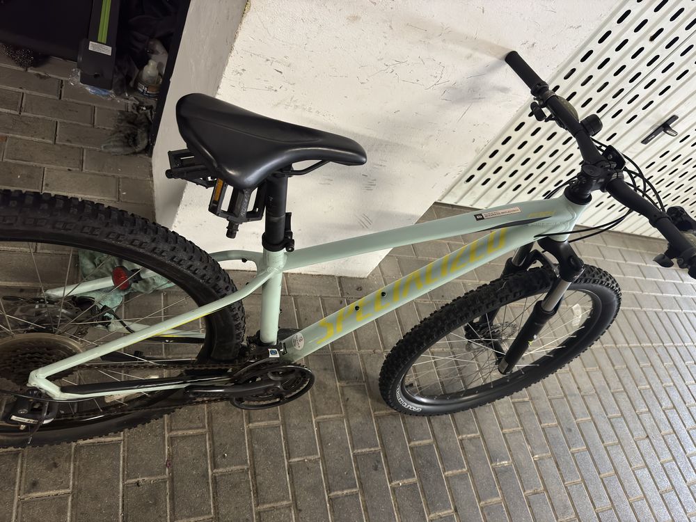 Specialized Pitch rama S kola 27.5