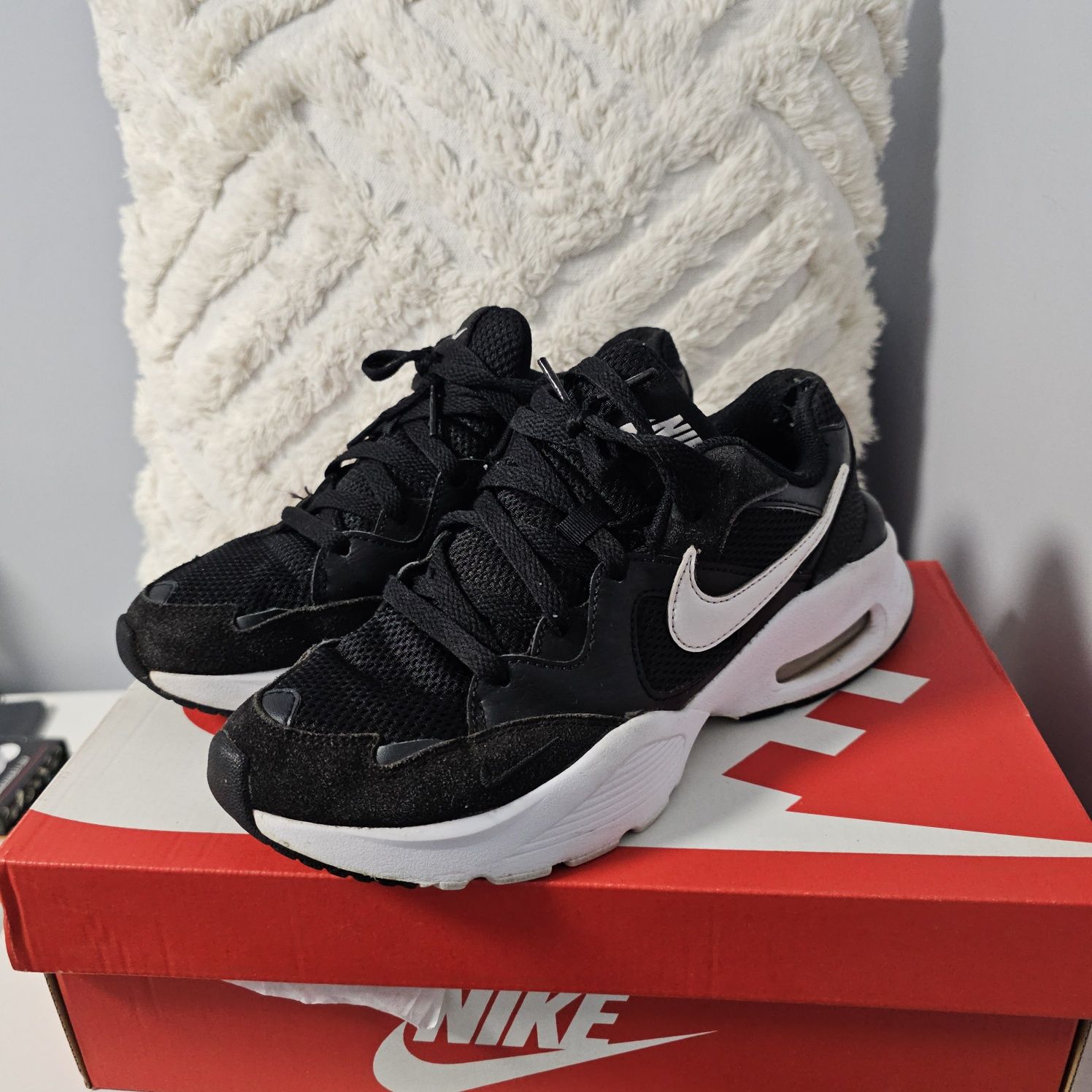 Кросівки Nike Air Max Fusion 7.5