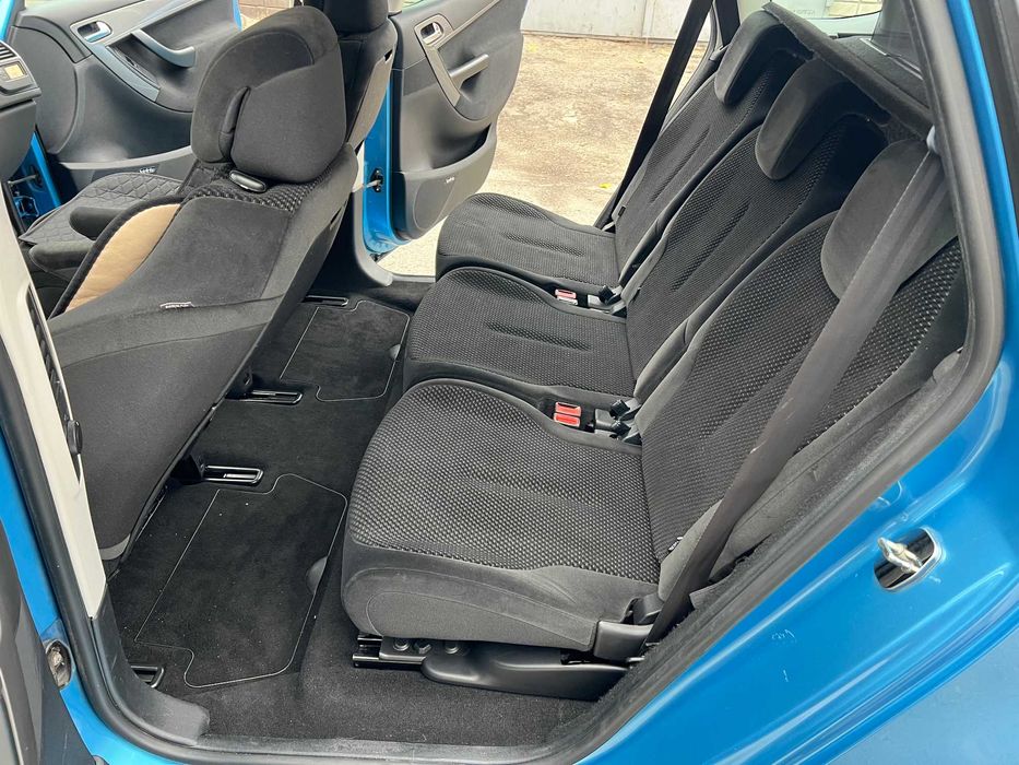 Citroen C4 Picasso 2008 I покоління (FL) • 2.0 AT (143 к.с.) • Urban