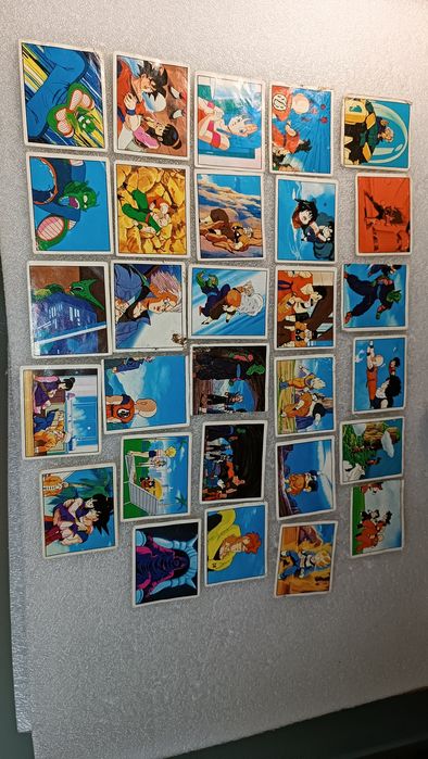 29 cromos antigos DragonBall Z 2 sem repetidos